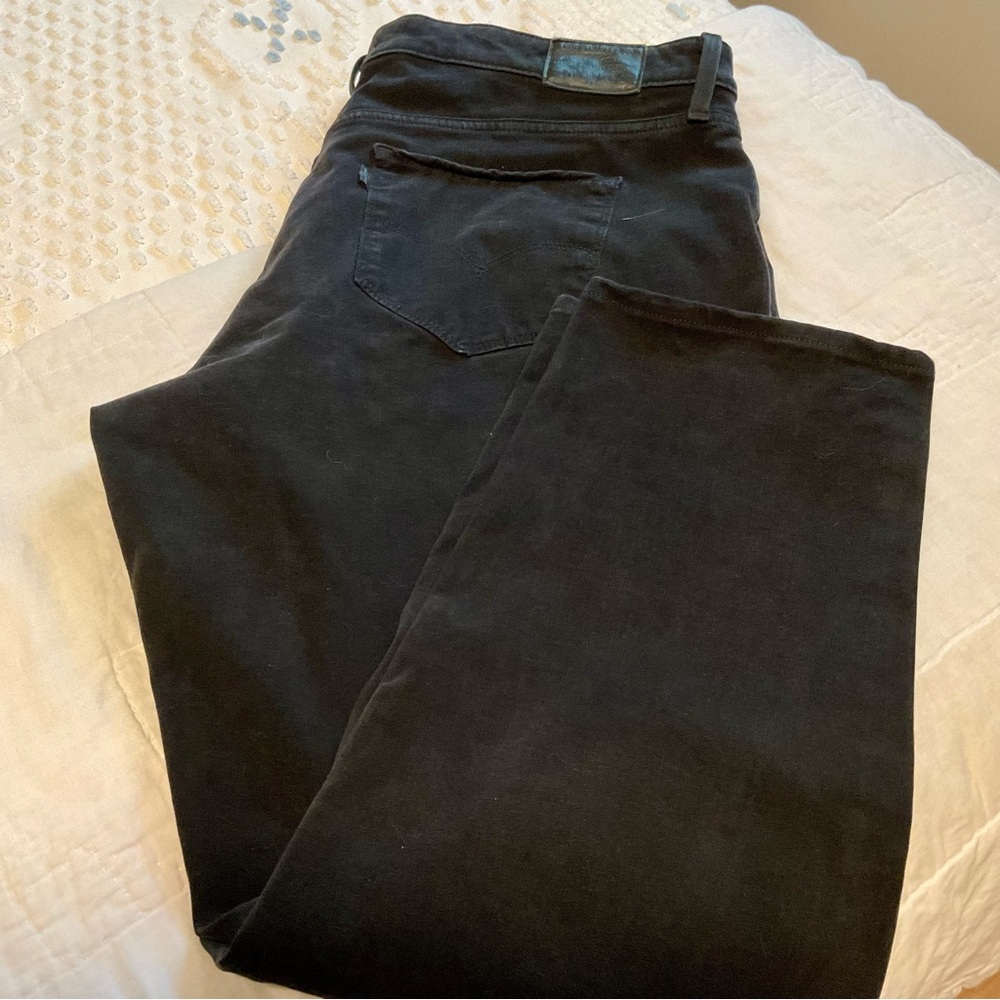 🍁🐦‍🔥 Levi’s Shaping Skinny Jeans
